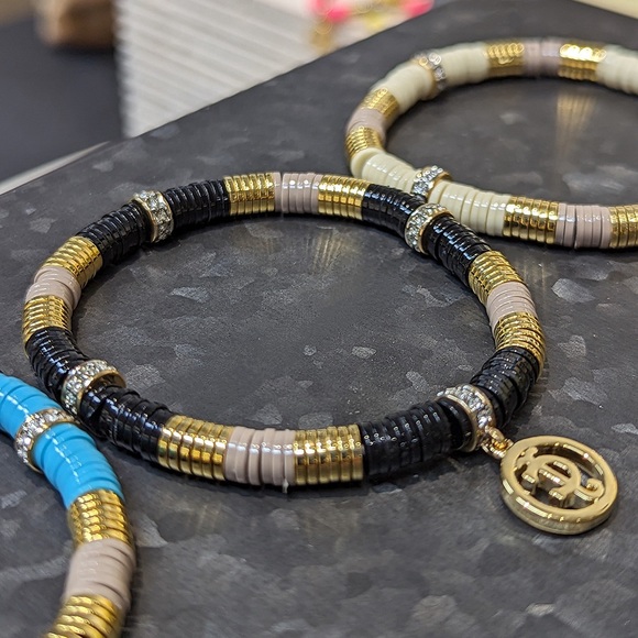 Juicy Couture Stretchy Disc Beaded Bracelet NWT - Picture 2 of 9